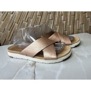 UGG Women Sz 10 Kari Metallic Rose Gold Flat Sandals Slide Leather 1092669
